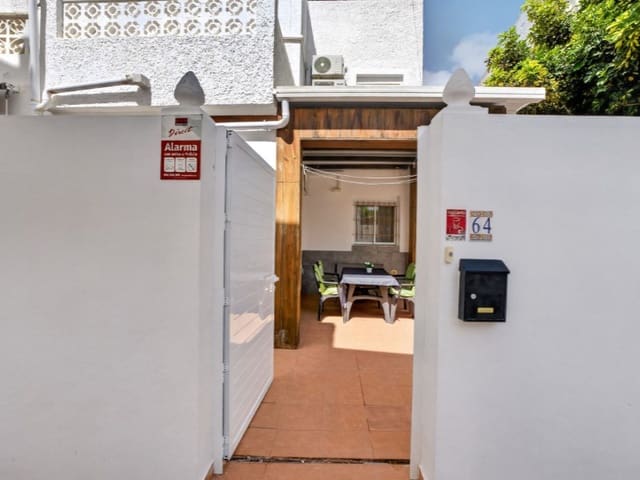 Casa de 3 habitaciones en Nueva Torrevieja, Torrevieja en venta - 164.000 € (Ref: 10003815)