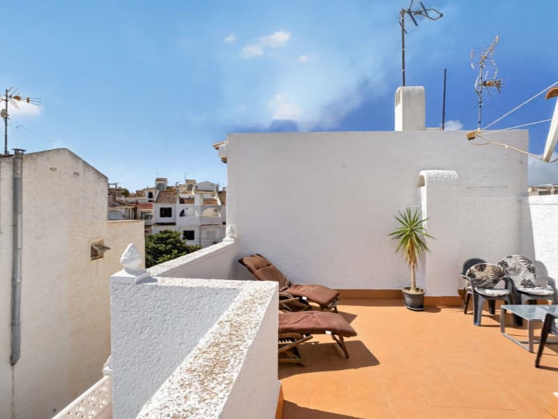 Casa de 3 habitaciones en Torrevieja en venta - 164.000 € (Ref: 10003815)