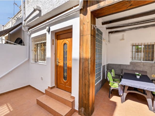 Casa de 3 habitaciones en Nueva Torrevieja, Torrevieja en venta - 164.000 € (Ref: 10003815)