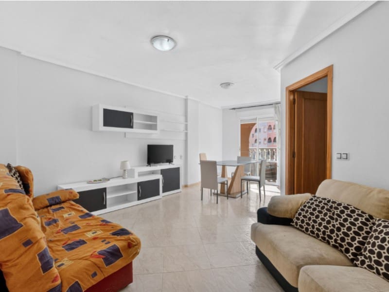 2 makuuhuone Huoneisto myytävänä paikassa Torrevieja - 139 000 € (Ref: 10027038)
