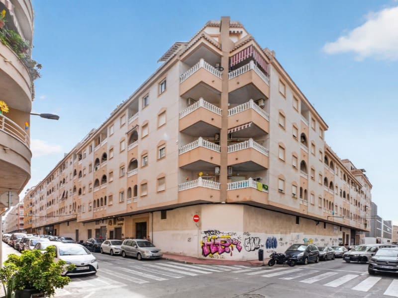 2 makuuhuone Huoneisto myytävänä paikassa Torrevieja - 139 000 € (Ref: 10027038)
