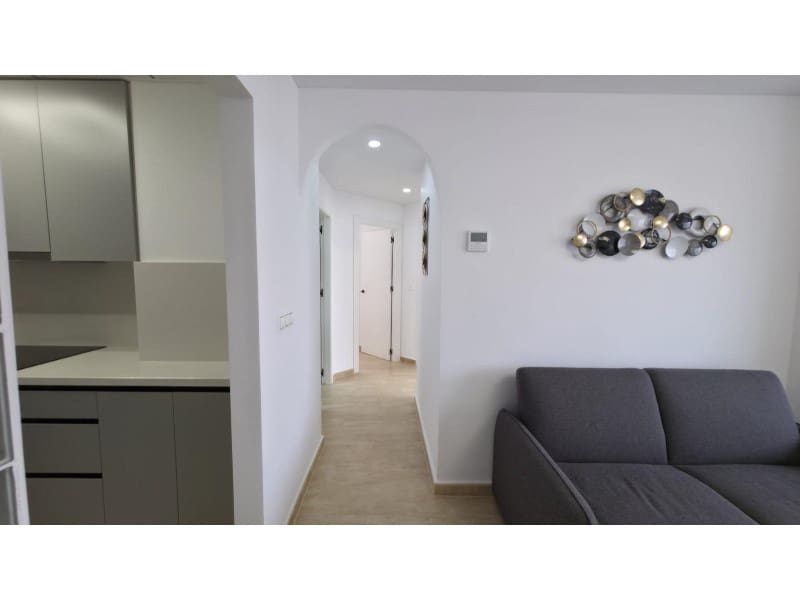 3 quarto Apartamento para venda em Torrevieja - 189 900 € (Ref: 10030292)