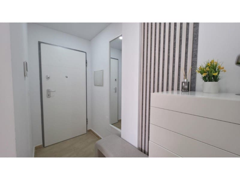 3 quarto Apartamento para venda em Torrevieja - 189 900 € (Ref: 10030292)
