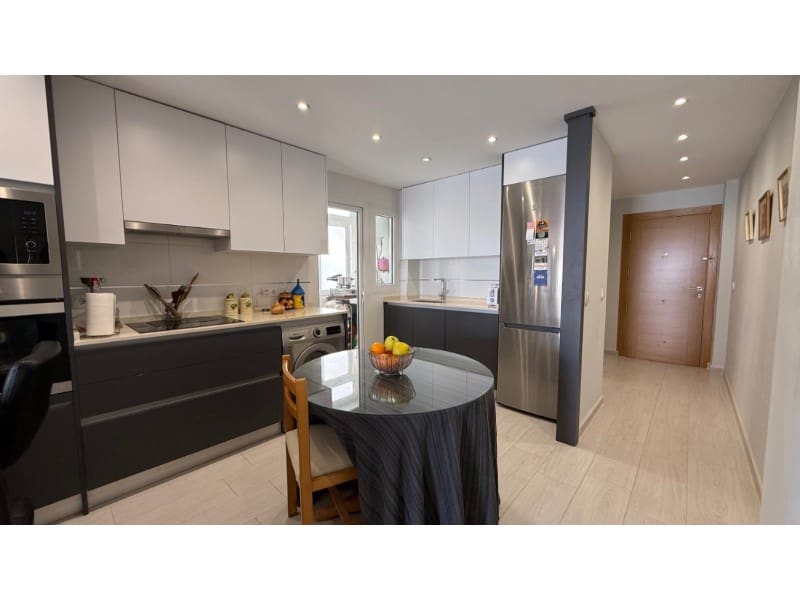 3 soveværelse Lejlighed til salg i Torrevieja - € 329.000 (Ref: 10040786)