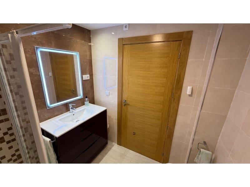 3 soveværelse Lejlighed til salg i Torrevieja - € 329.000 (Ref: 10040786)