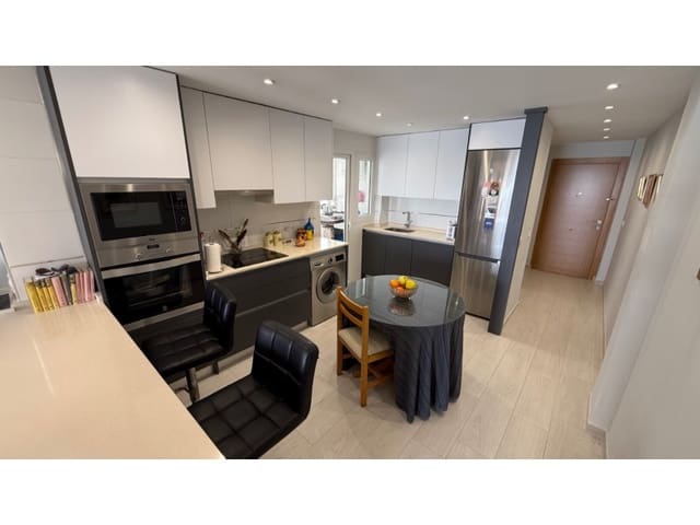 3 slaapkamer Appartement te koop in Avenida Habaneras - Curva de Palangre, Torrevieja - € 329.000 (Ref: 10040786)