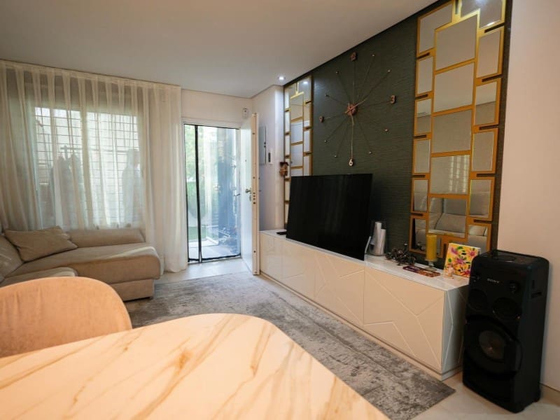 3 soveværelse Byhus til salg i Torrevieja - € 375.000 (Ref: 10042729)
