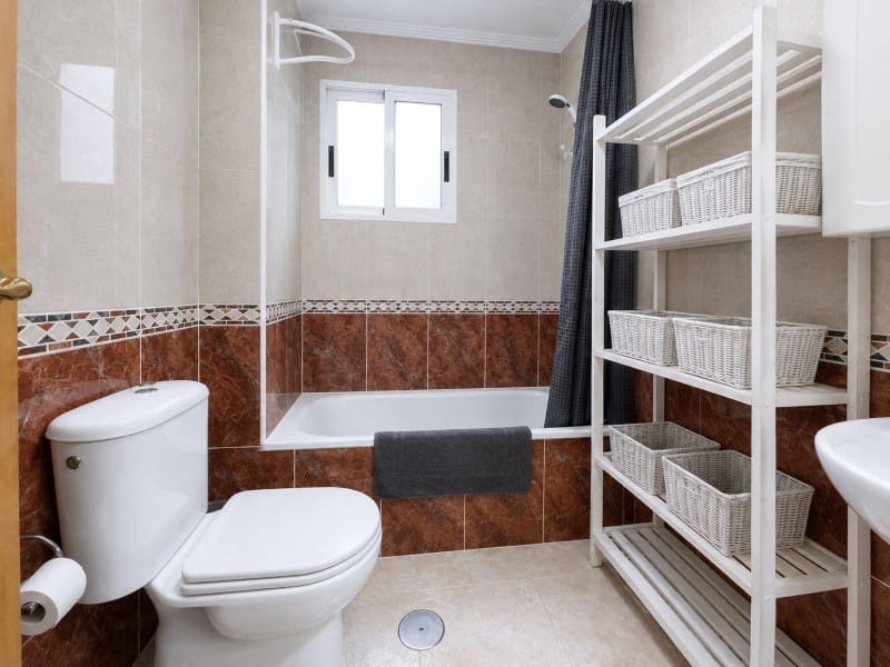 2 soverom Leilighet til salgs i Torrevieja med svømmebasseng - € 128 900 (Ref: 10042730)