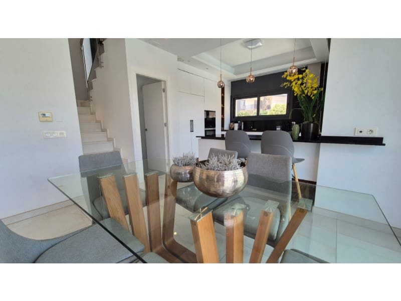 4 Zimmer Villa zu verkaufen in Aguas Nuevas - 785.000 € (Ref: 10042731)