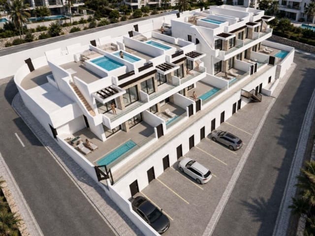 Bungalow de 3 habitaciones en San Miguel de Salinas en venta con piscina - 425.000 € (Ref: 10044963)
