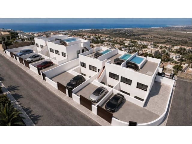 Bungalow de 3 habitaciones en San Miguel de Salinas en venta con piscina - 425.000 € (Ref: 10044963)
