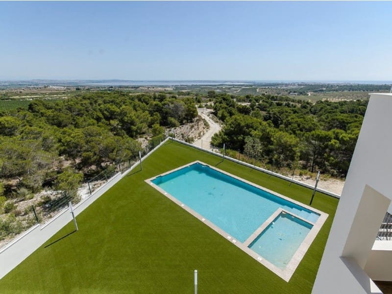 3 soverom Bungalow til salgs i San Miguel de Salinas med svømmebasseng - € 425 000 (Ref: 10044963)