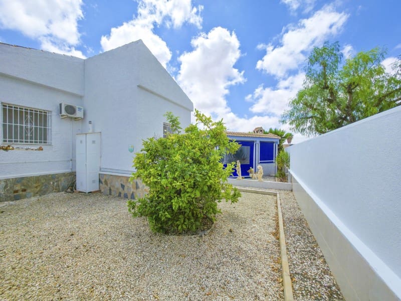 3 sovrum Villa till salu i Torrevieja - 449 000 € (Ref: 10048967)