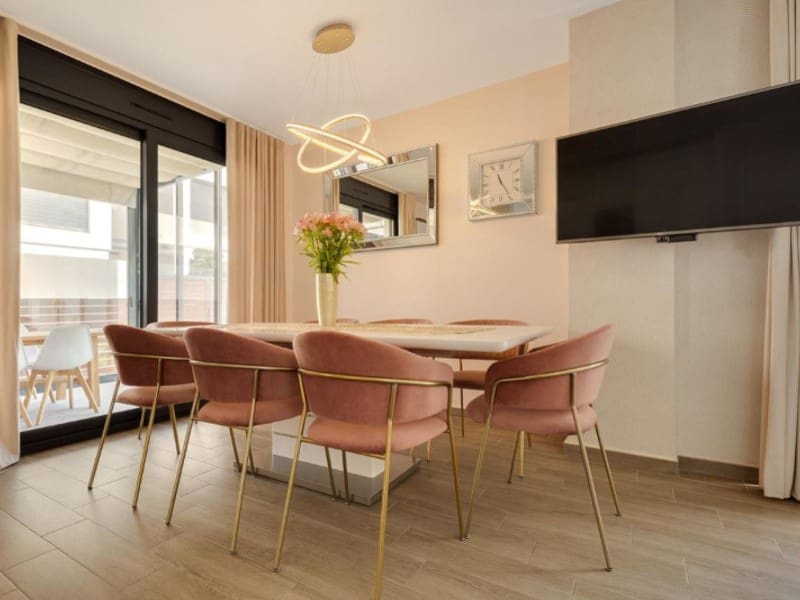 5 slaapkamer Villa te koop in Torrevieja met zwembad - € 559.000 (Ref: 10048970)
