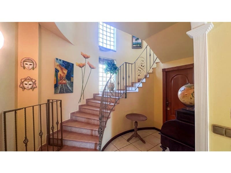 Chalet de 6 habitaciones en La Mata en venta con piscina garaje - 950.000 € (Ref: 10054950)