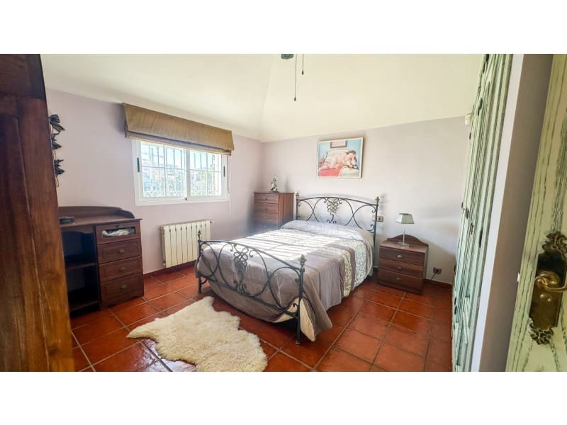 Chalet de 6 habitaciones en La Mata en venta con piscina garaje - 950.000 € (Ref: 10054950)