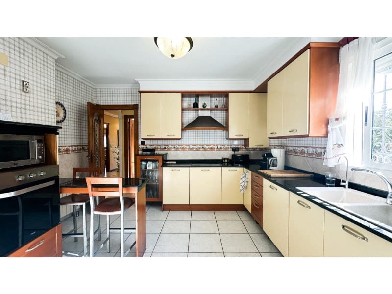 Chalet de 6 habitaciones en La Mata en venta con piscina garaje - 950.000 € (Ref: 10054950)