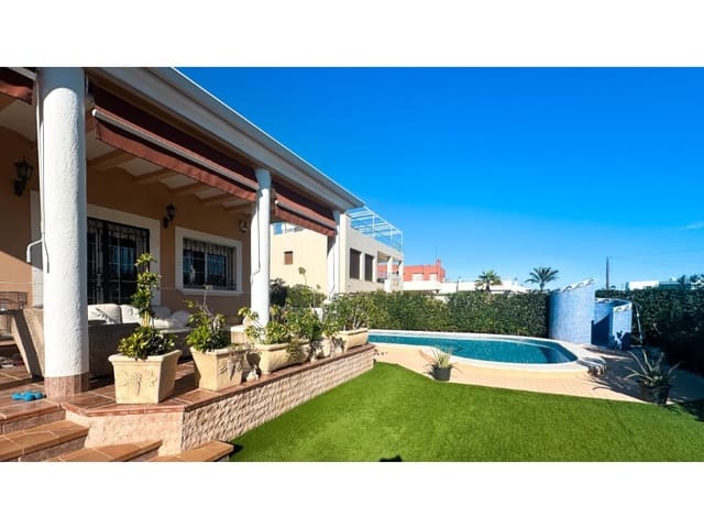 6 sovrum Villa till salu i Cañada del Molino, Torrevieja med pool garage - 950 000 € (Ref: 10054950)