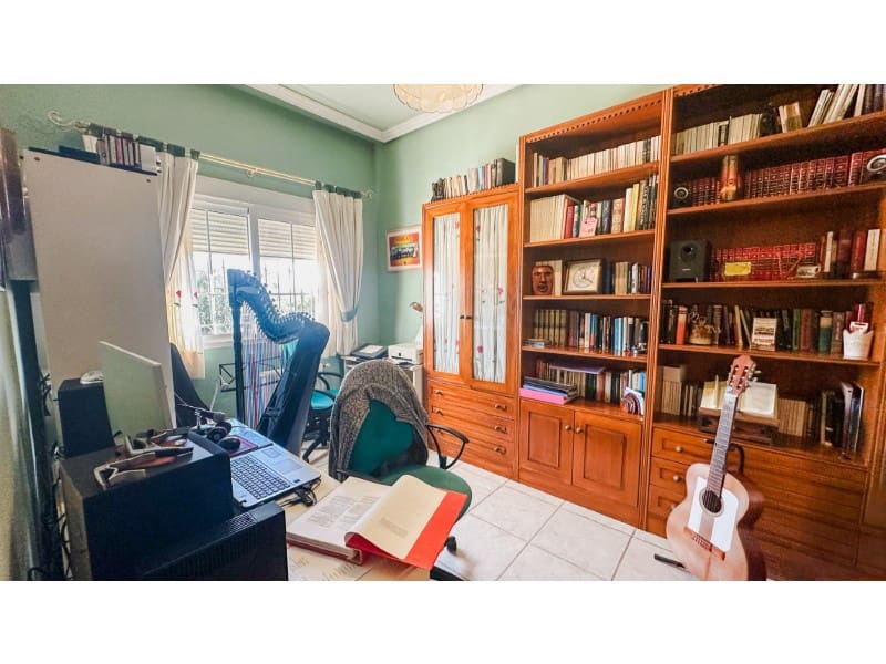 Chalet de 6 habitaciones en La Mata en venta con piscina garaje - 950.000 € (Ref: 10054950)