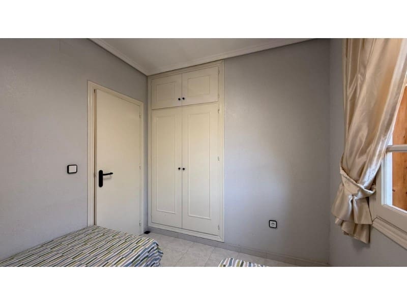 2 bedroom Bungalow for sale in Punta Prima with pool - € 153,900 (Ref: 10054963)