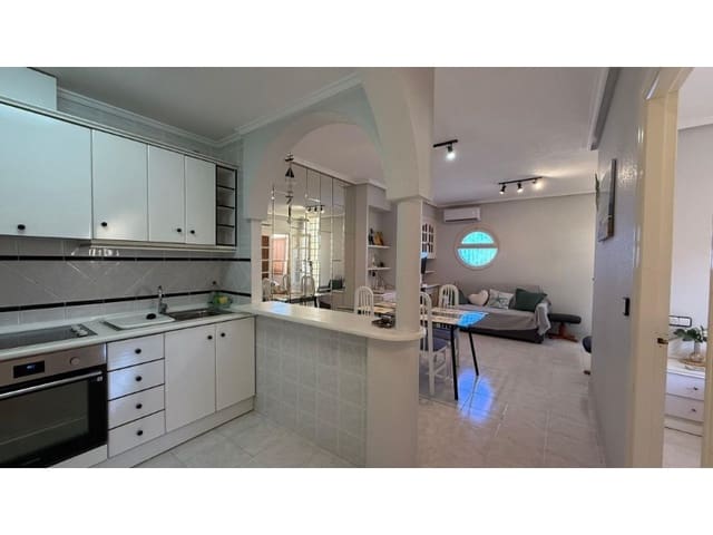 2 bedroom Bungalow for sale in Punta Prima, Torrevieja with pool - € 153,900 (Ref: 10054963)