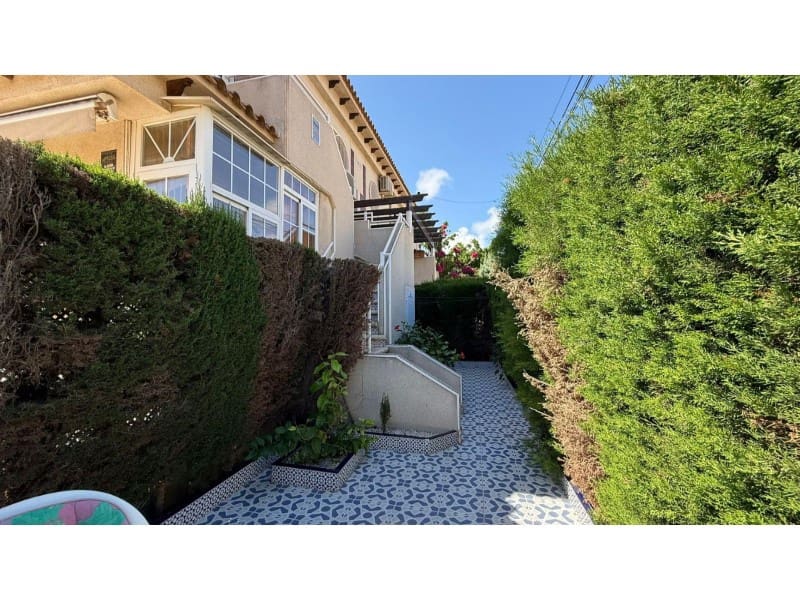 2 bedroom Bungalow for sale in Punta Prima with pool - € 153,900 (Ref: 10054963)