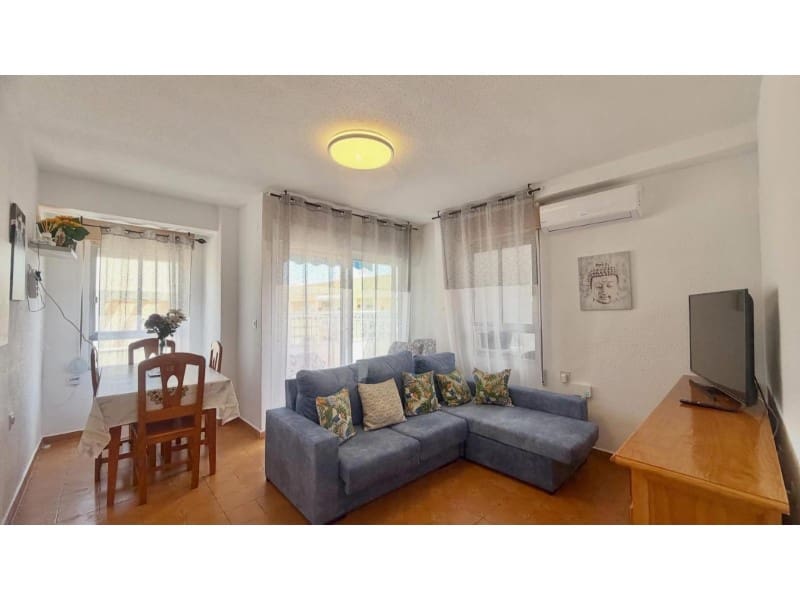 3 makuuhuone Kattohuoneisto myytävänä paikassa Torrevieja - 179 900 € (Ref: 10058802)