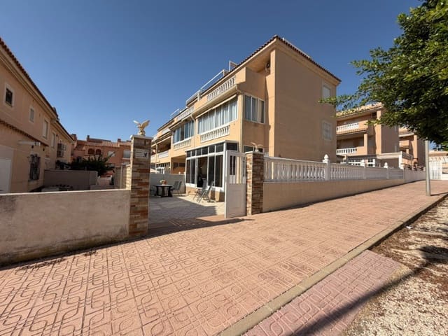 2 makuuhuone Huoneisto myytävänä paikassa Aguas Nuevas, Torrevieja - 164 000 € (Ref: 10058803)