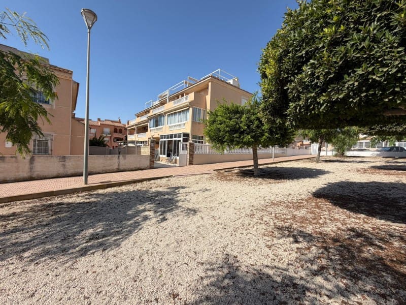 2 makuuhuone Huoneisto myytävänä paikassa Aguas Nuevas - 164 000 € (Ref: 10058803)