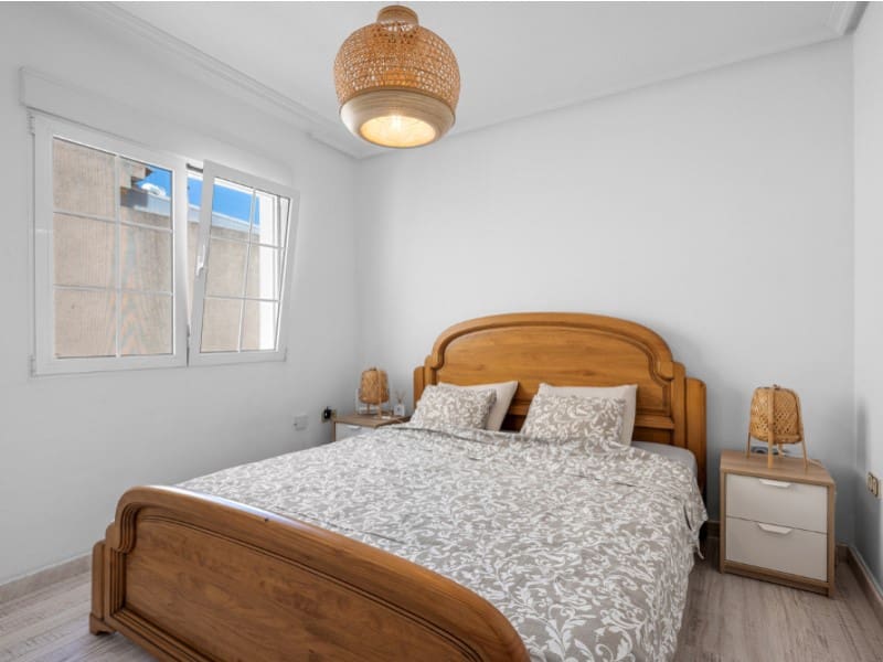 7 quarto Moradia para venda em Torre de la Horadada com piscina - 899 000 € (Ref: 10058809)