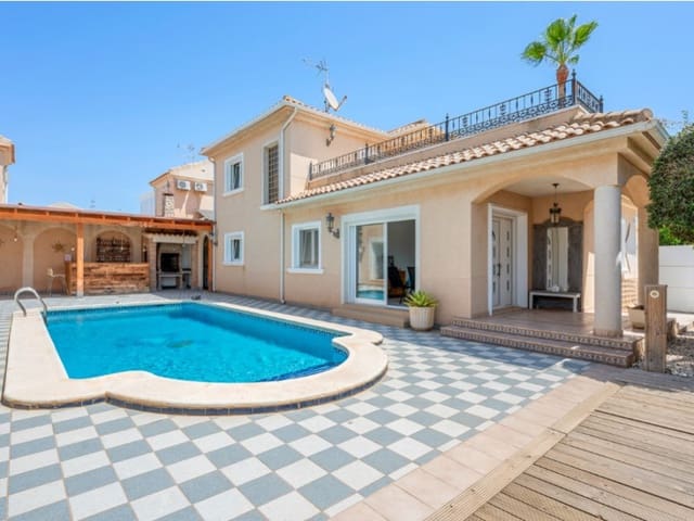 7 quarto Moradia para venda em Torre de la Horadada, Pilar de la Horadada com piscina - 899 000 € (Ref: 10058809)