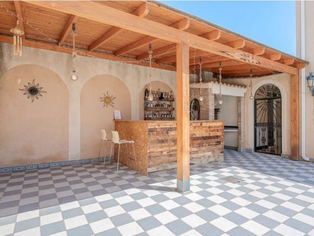 7 quarto Moradia para venda em Torre de la Horadada, Pilar de la Horadada com piscina - 899 000 € (Ref: 10058809)