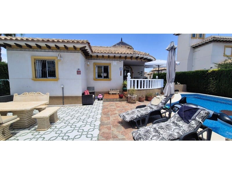 4 Zimmer Villa zu verkaufen in Orihuela Costa mit Pool - 389.995 € (Ref: 10078228)