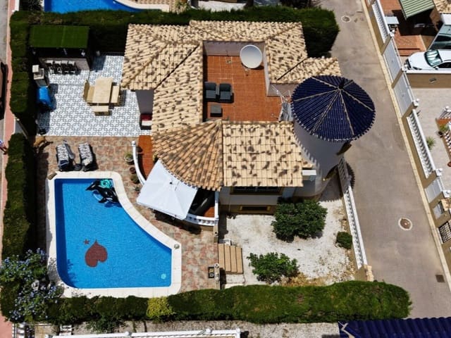 4 Zimmer Villa zu verkaufen in Villamartín - Las Filipinas, Orihuela mit Pool - 389.995 € (Ref: 10078228)