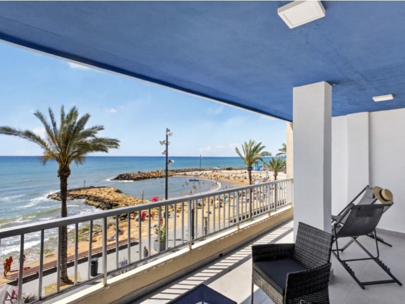3 bedroom Apartment for sale in Torrevieja - € 475,000 (Ref: 10078229)