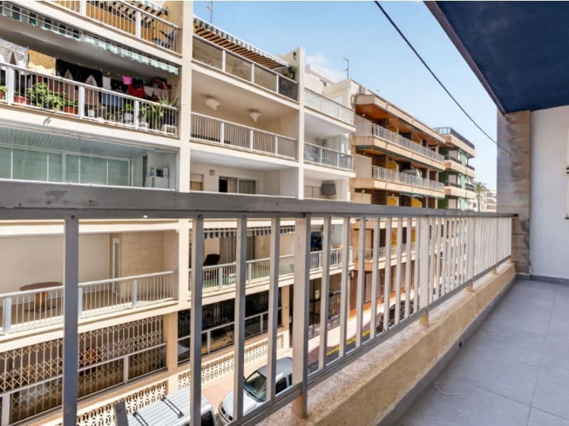 3 bedroom Apartment for sale in Torrevieja - € 475,000 (Ref: 10078229)