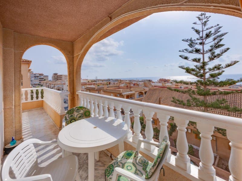 2 sovrum Lägenhet till salu i Torrevieja med pool - 219 500 € (Ref: 10078233)