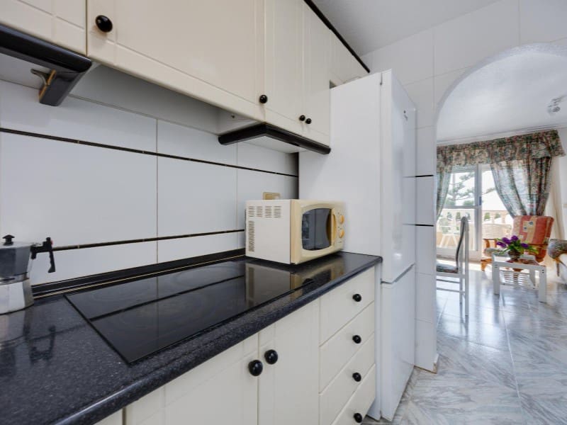 2 sovrum Lägenhet till salu i Torrevieja med pool - 219 500 € (Ref: 10078233)