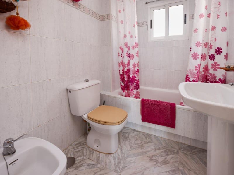 2 sovrum Lägenhet till salu i Torrevieja med pool - 219 500 € (Ref: 10078233)