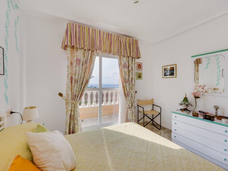2 sovrum Lägenhet till salu i Torrevieja med pool - 219 500 € (Ref: 10078233)