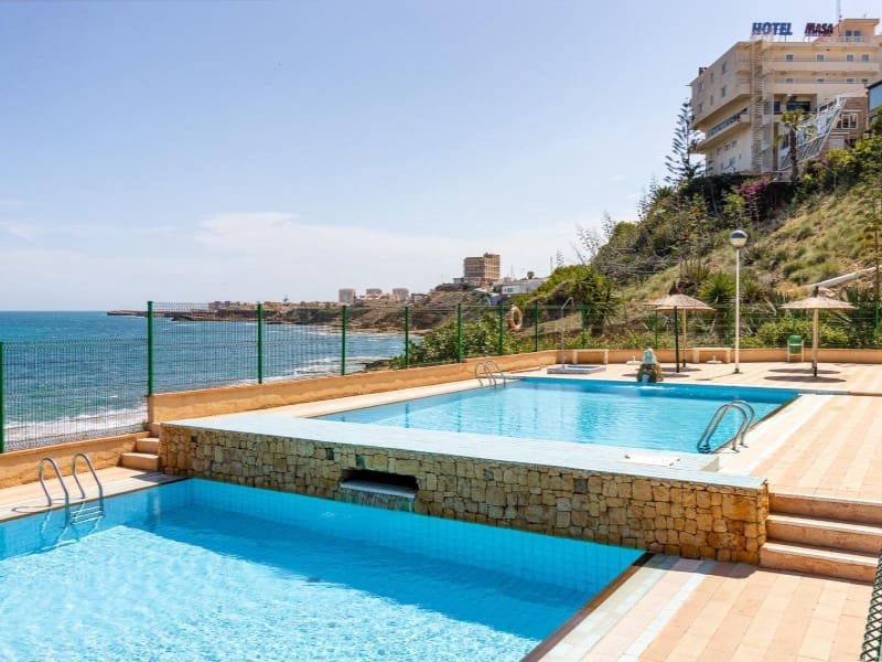2 sovrum Lägenhet till salu i Torrevieja med pool - 219 500 € (Ref: 10078233)