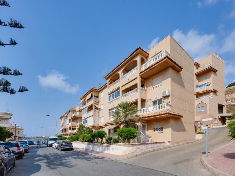2 sovrum Lägenhet till salu i Torrevieja med pool - 219 500 € (Ref: 10078233)