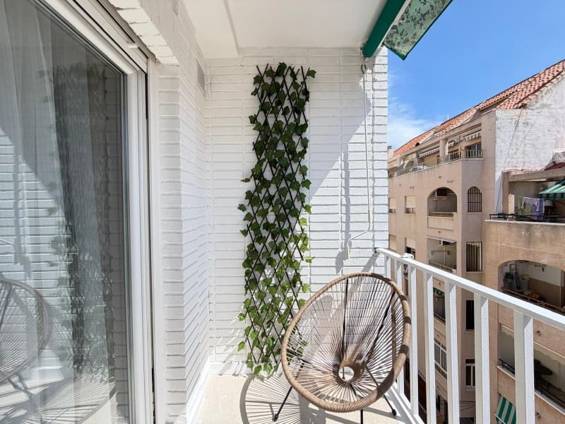 3 bedroom Penthouse for sale in Torrevieja - € 229,000 (Ref: 10078235)