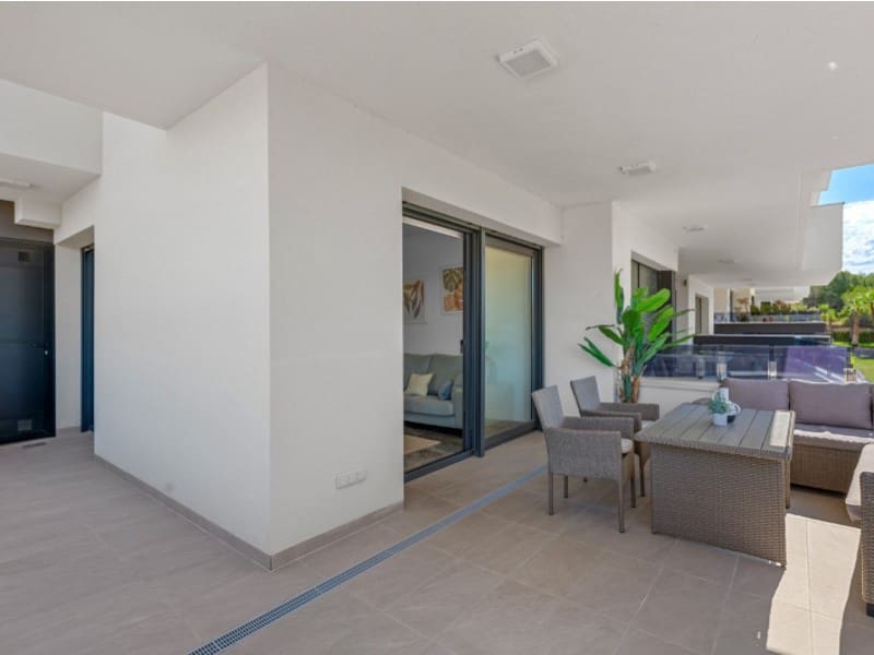 2 soveværelse Lejlighed til salg i Orihuela Costa med swimmingpool garage - € 299.000 (Ref: 10078236)