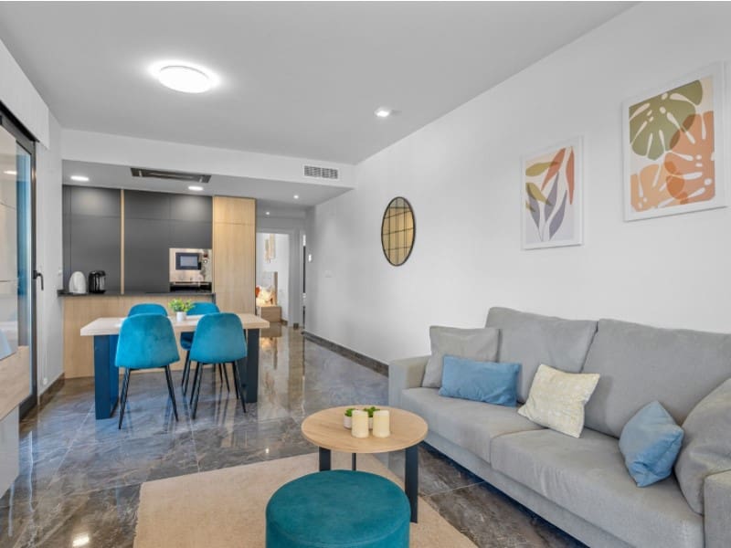 2 soveværelse Lejlighed til salg i Orihuela Costa med swimmingpool garage - € 299.000 (Ref: 10078236)