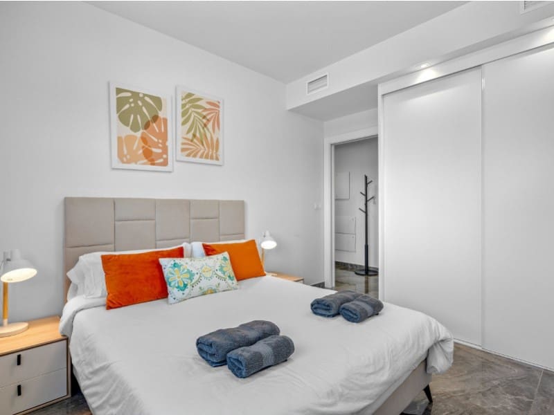 2 soveværelse Lejlighed til salg i Orihuela Costa med swimmingpool garage - € 299.000 (Ref: 10078236)