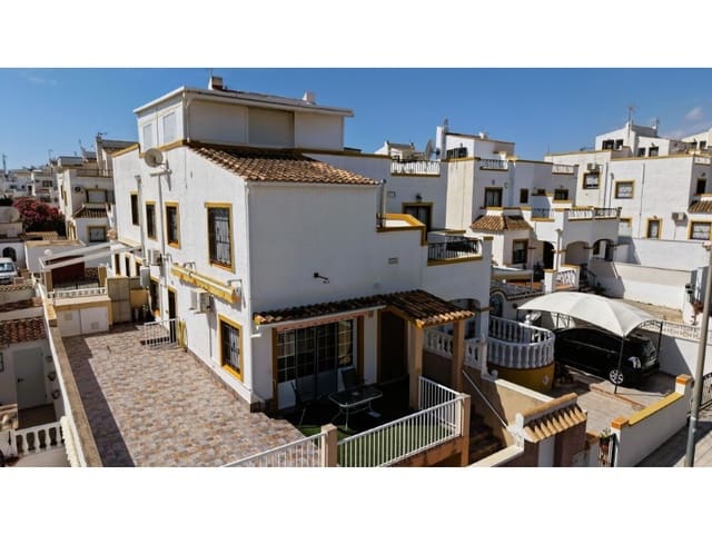 6 soveværelse Byhus til salg i Los Balcones - Los Altos, Orihuela med garage - € 279.900 (Ref: 10078238)