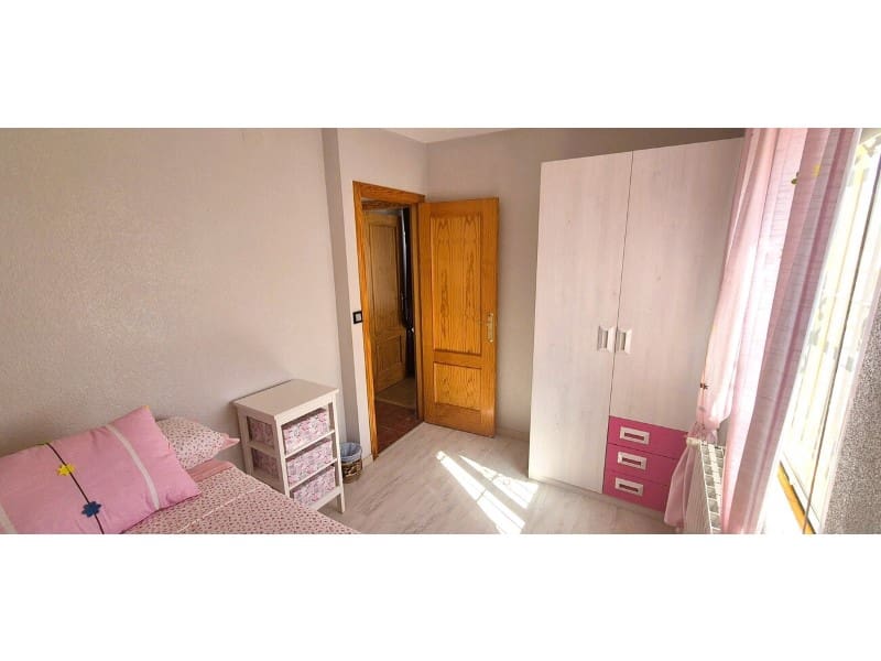 6 soveværelse Byhus til salg i Orihuela Costa med garage - € 279.900 (Ref: 10078238)
