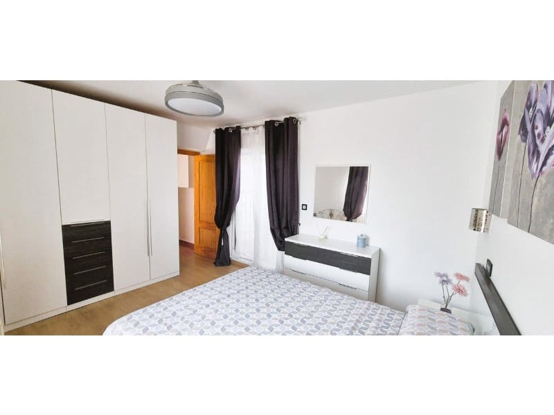 6 soveværelse Byhus til salg i Orihuela Costa med garage - € 279.900 (Ref: 10078238)