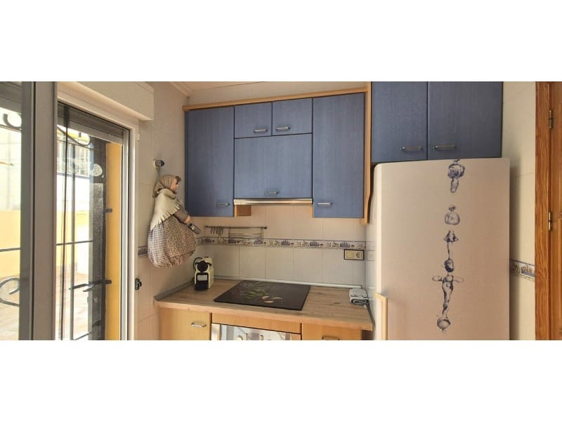 6 soveværelse Byhus til salg i Orihuela Costa med garage - € 279.900 (Ref: 10078238)